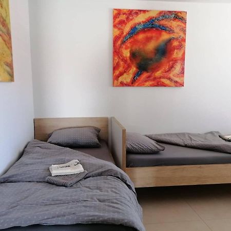 Blatnikov Hram Hotel Dvor Bagian luar foto
