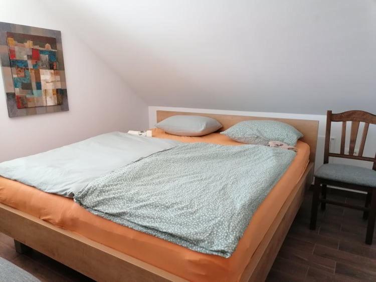 Blatnikov Hram Hotel Dvor Bagian luar foto